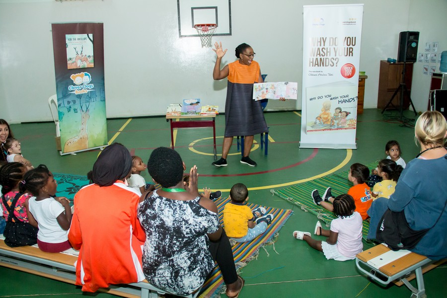 Netherlands International School: Book reading of Why Do You Wash Your Hands?